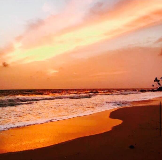 The Beach House Ambalangoda  Exterior photo