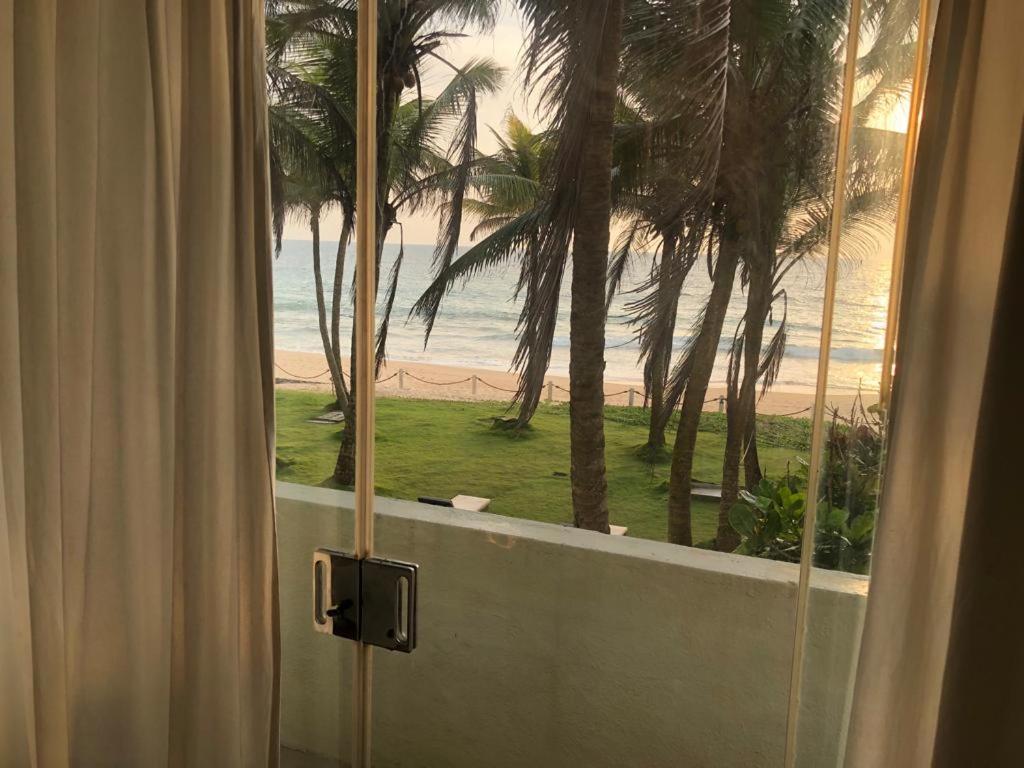 The Beach House Ambalangoda  Exterior photo